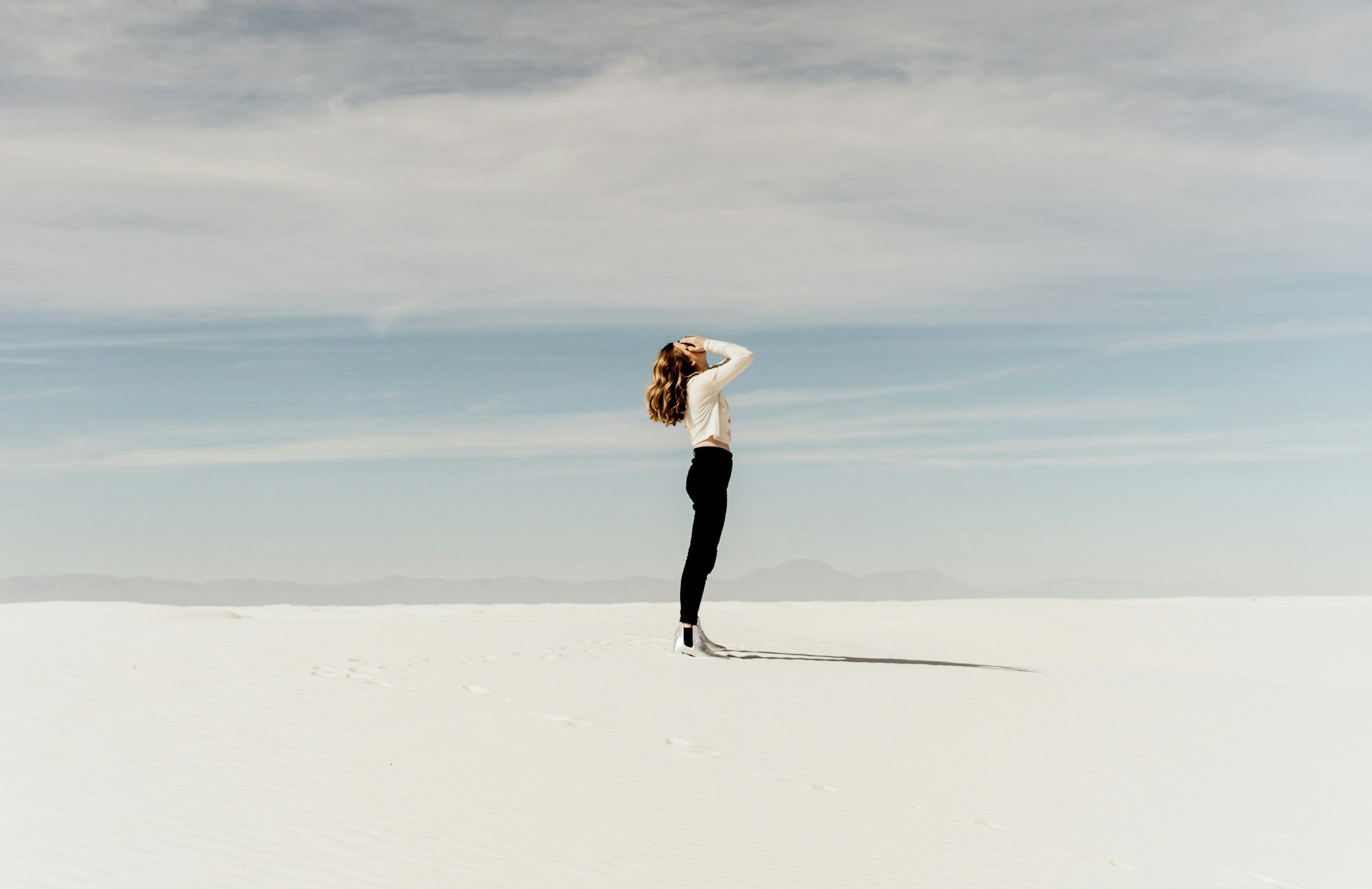 Help with Premenstrual Dysphoric Disorder, PMDD help and advice, PMDD support, help with PMDD symptoms, PMDD help for women, help with PMDD