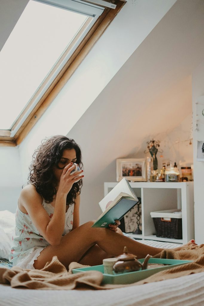 Help with Premenstrual Dysphoric Disorder, PMDD help and advice, PMDD support, help with PMDD symptoms, PMDD help for women, help with PMDD